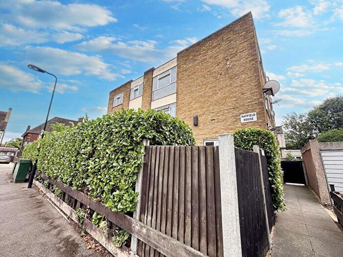 3 Bedroom Apartment For Sale In Teesdale Road, London, E11
