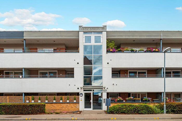 2 Bedroom Flat For Sale In Briers House, Meadowview Road, Raynes Park, SW20