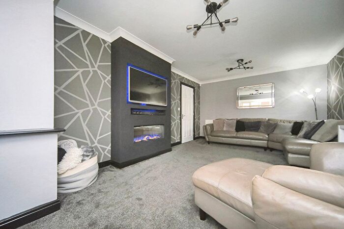 4 Bedroom Detached House For Sale In Meadow Brook, Wigan, WN5