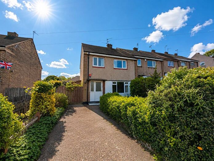 3 Bedroom End Terrace House For Sale In Parkstone Drive, Eccleshill, Bradford, BD10