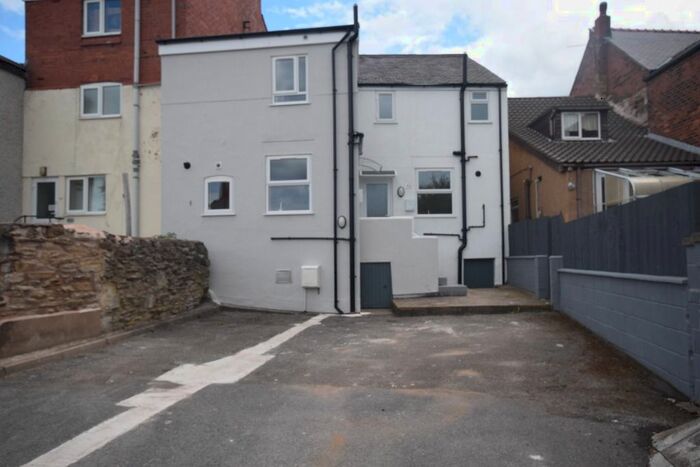 2 Bedroom Semi-Detached House To Rent In Market Street, Rhosllanerchrugog, LL14