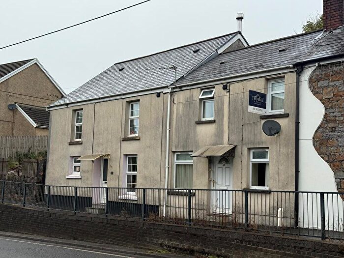 2 Bedroom Terraced House To Rent In Graig Road, Gwaun Cae Gurwen, Ammanford., SA18
