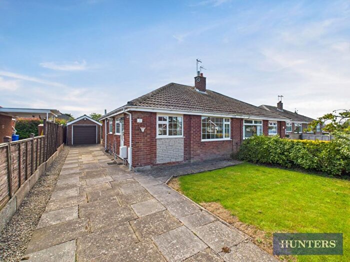 2 Bedroom Semi-Detached Bungalow For Sale In Harewood Drive, Filey, YO14