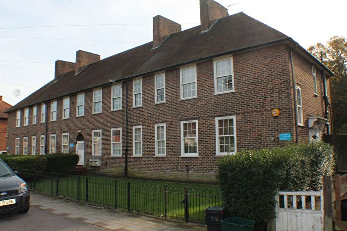 1 Bedroom Maisonette To Rent In Charminster Road, Mottingham, SE9