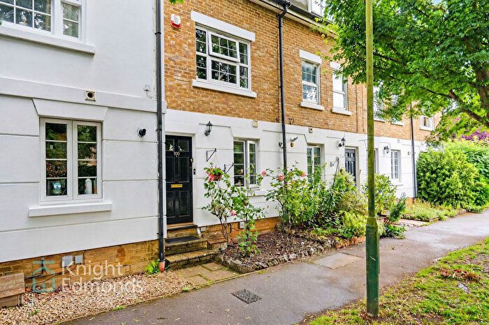 4 Bedroom Terraced House For Sale In Fennel Close, Maidstone, ME16