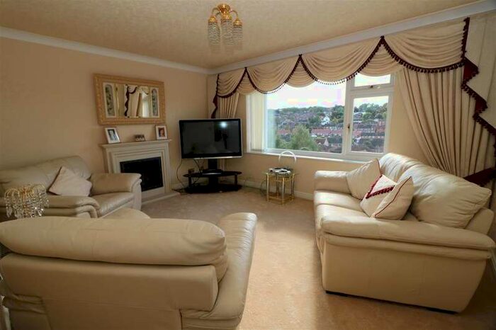 2 Bedroom Apartment To Rent In Broom Chase, Rotherham, S60