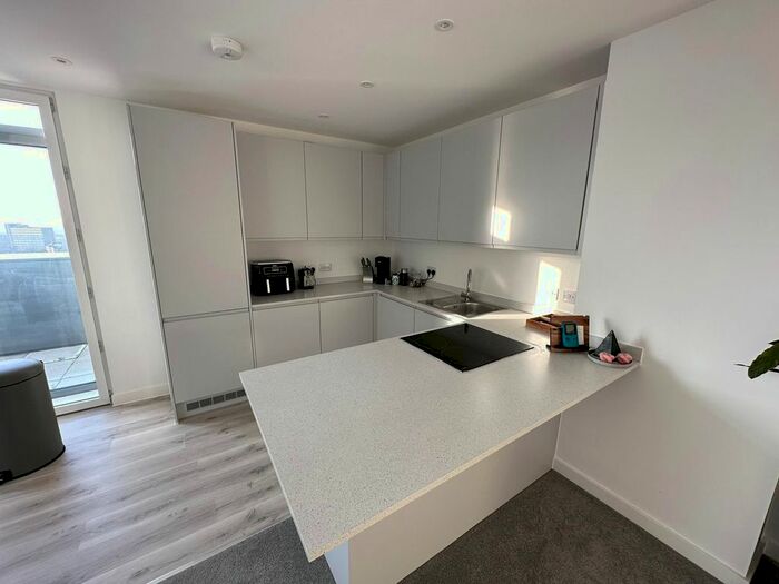 1 Bedroom Flat To Rent In Wharf End, Trafford Park, Manchester, M17