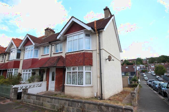 1 Bedroom Flat To Rent In Hollingdean Terrace, Brighton, BN1
