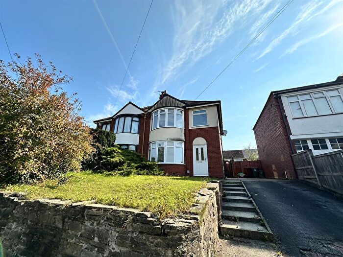 3 Bedroom Semi-Detached House For Sale In Park Road South, Newton-Le-Willows, WA12