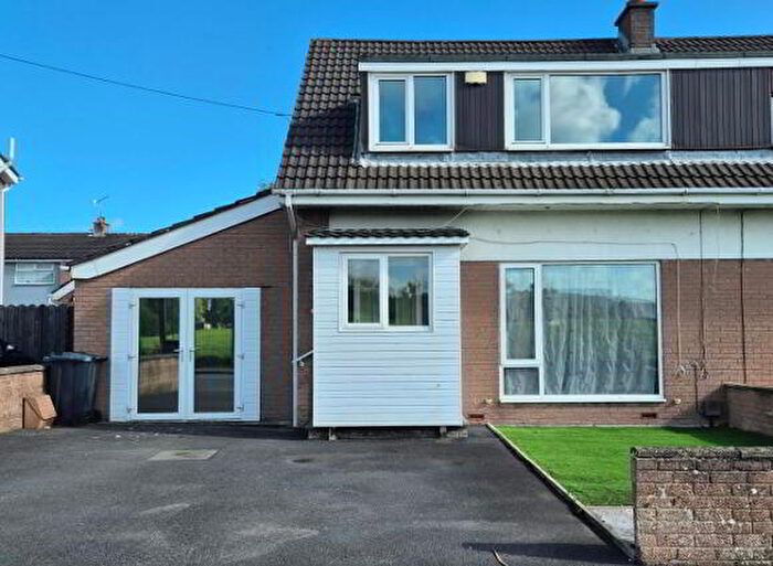 3 Bedroom Semi-Detached House To Rent In Glenview, Carrickfergus, BT38