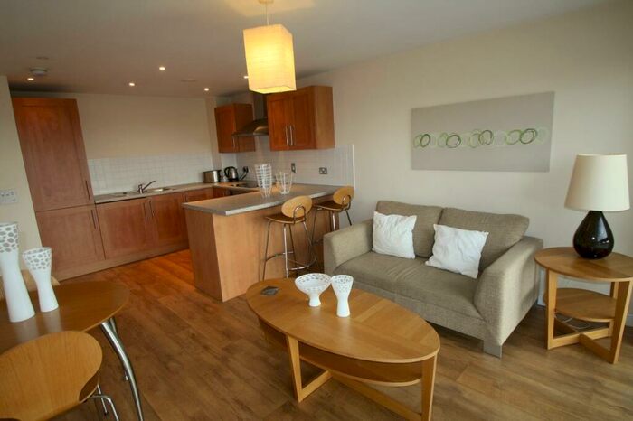 1 Bedroom Flat To Rent In The Loom House, East Street, Leeds, LS9