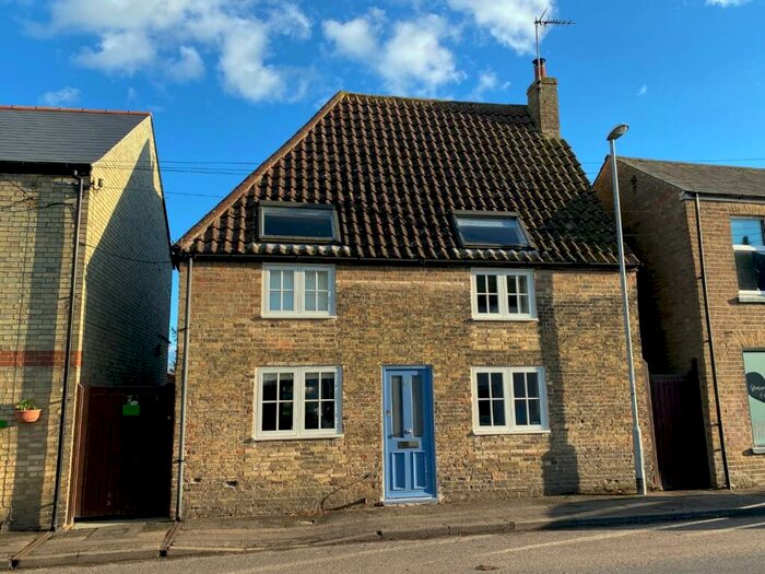 4 Bedroom Detached House For Sale In Main Street, Little Downham, Ely, CB6