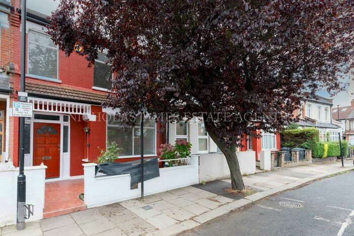 4 Bedroom Terraced House To Rent In Boundary Road, Wood Green, London, N22