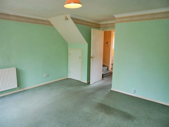 2 Bedroom Semi-Detached House For Sale In Water Mint Way, Calne, SN11