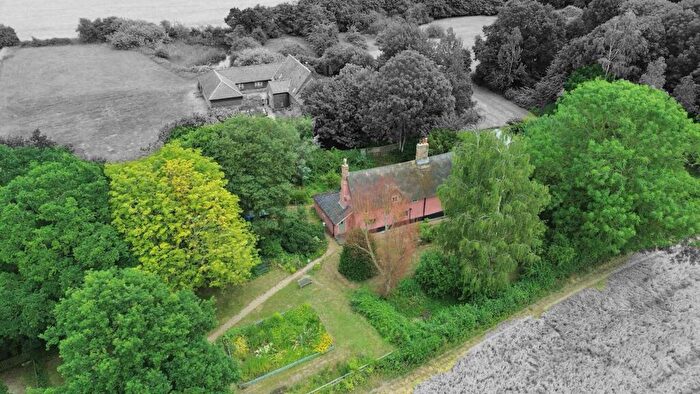 3 Bedroom Cottage For Sale In St. Margarets Road, Bungay, NR35