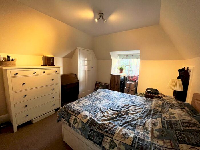 1 Bedroom Flat To Rent In Greenacre Walk, N14