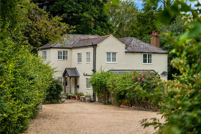 5 Bedroom Link Detached House For Sale In Lily Bottom Lane, Princes Risborough, HP27