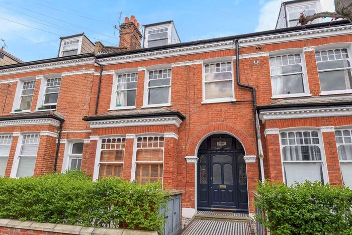 1 Bedroom Flat To Rent In Veronica Road, London, SW17