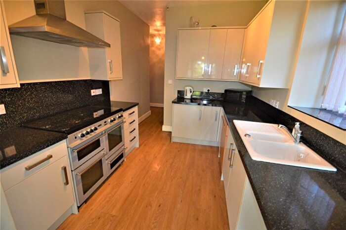 4 Bedroom Property To Rent In Frith Road, London, E11