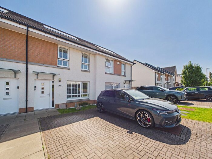 2 Bedroom Terraced House For Sale In Rosewood Gardens, Uddingston, G71