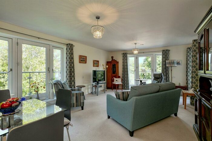 2 Bedroom Flat For Sale In Beeches Gate, Craigieburn Park, Aberdeen, AB15