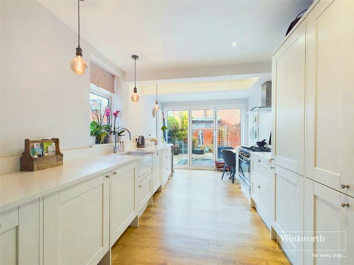 3 Bedroom Terraced House To Rent In Kensington Road, Reading, Berkshire, RG30