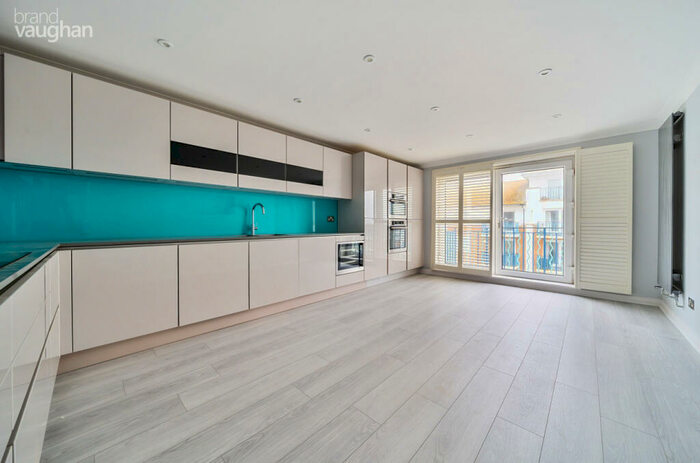3 Bedroom Flat To Rent In The Strand, Brighton Marina Village, Brighton, East Sussex, BN2