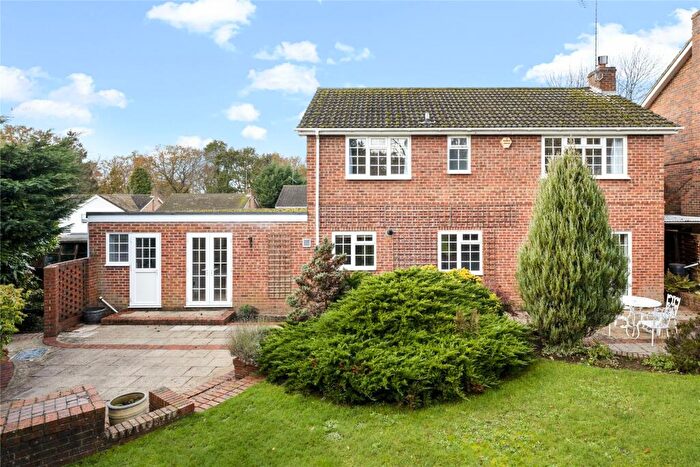 4 Bedroom Detached House To Rent In Bramble Rise, Cobham, Surrey, KT11