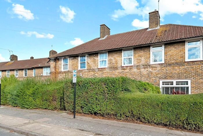 2 Bedroom Terraced House For Sale In Gospatrick Road, London, N17