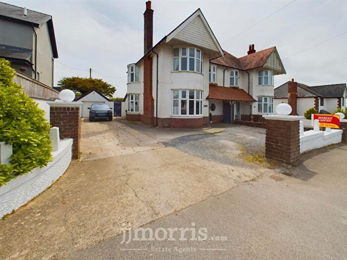3 Bedroom Semi-Detached House For Sale In Penparc, Cardigan, SA43