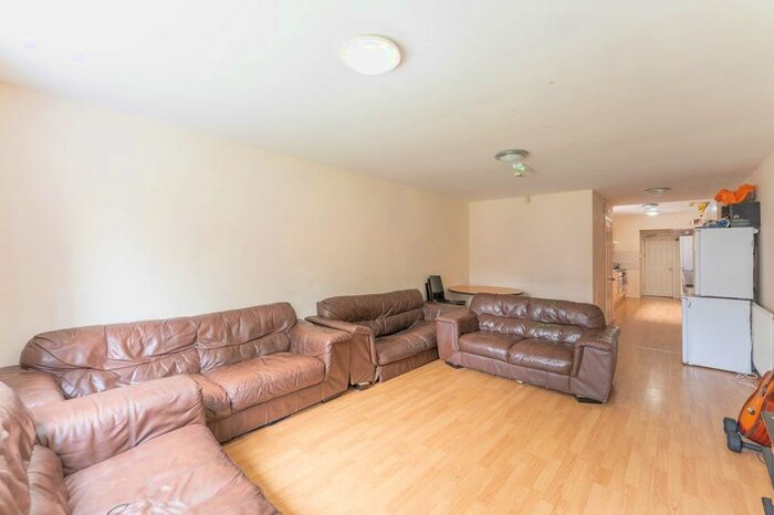 9 Bedroom Terraced House To Rent In Harrow Road, B29