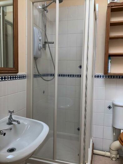 8 Bedroom Flat To Rent In St Pauls Street North, Cheltenham, GL50