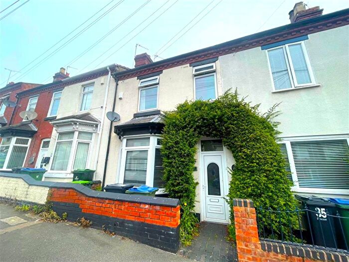 3 Bedroom Terraced House To Rent In Wharfedale Street, Wednesbury, WS10