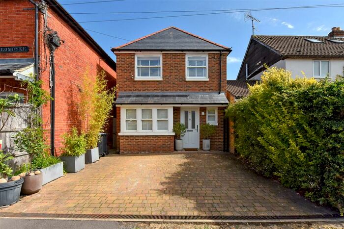 2 Bedroom Detached House To Rent In Klondyke, Marlow, Buckinghamshire, SL7