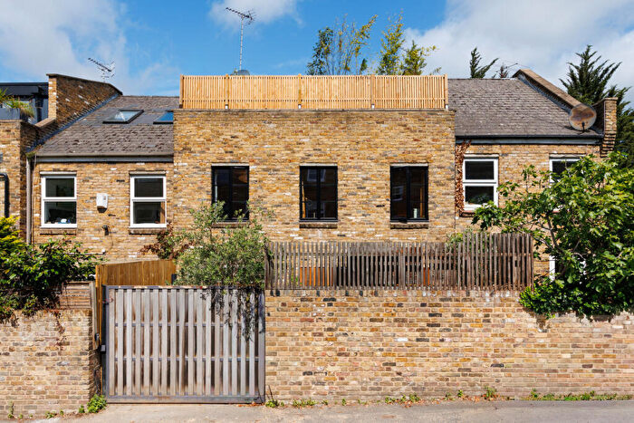 4 Bedroom Terraced House For Sale In Camden Mews Vi, London, NW1