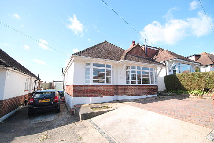 3 Bedroom Detached Bungalow To Rent In Overhill, Southwick, BN42