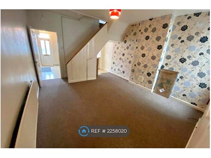 2 Bedroom Terraced House To Rent In Ferndale Rd, Weymouth, DT4