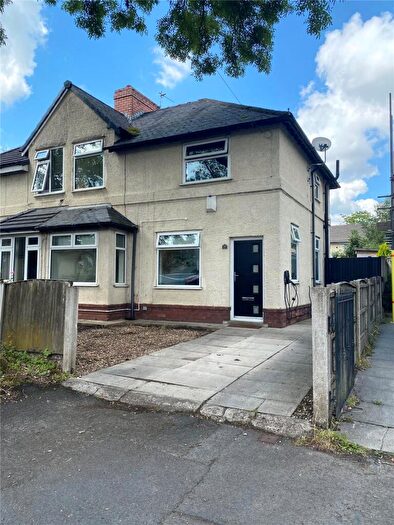3 Bedroom Semi-Detached House For Sale In Broadwalk, Westhoughton, Bolton, Greater Manchester, BL5