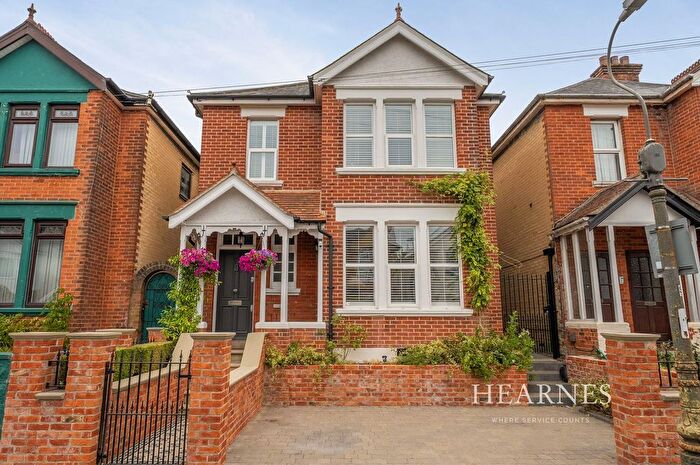 4 Bedroom Detached House For Sale In Frederica Road, Bournemouth, BH9