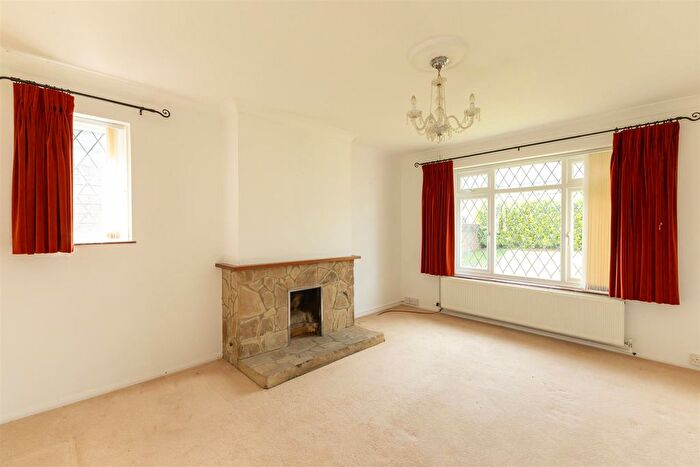 2 Bedroom Detached Bungalow For Sale In Knebworth Road, Bexhill-On-Sea, TN39