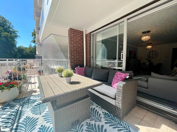 2 Bedroom Flat For Sale In Wheaton Grange, Branksome Wood Road, Bournemouth, Dorset, BH4