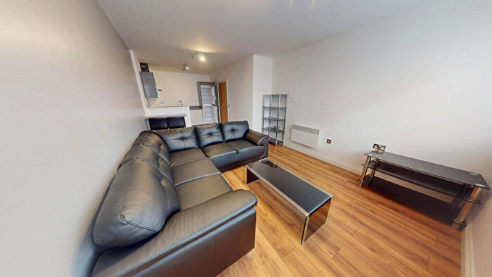 2 Bedroom Apartment To Rent In Mint Drive, Birmingham, B18