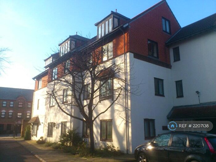 1 Bedroom Flat To Rent In Sussex Way, London, N19