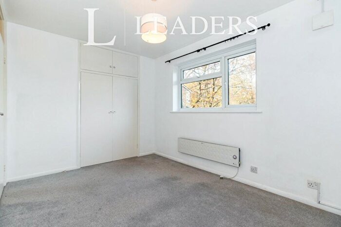 1 Bedroom Property To Rent In Napier Court, Lovelace Gardens, Surbiton, KT6