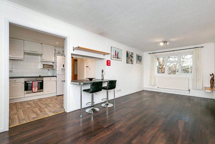 2 Bedroom Apartment To Rent In Byrd Road, Crawley, West Sussex, RH11