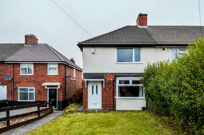 3 Bedroom End Of Terrace House To Rent In Hamilton Road, Smethwick, West Midlands, B67