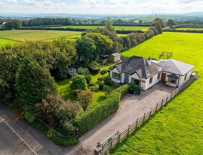 3 Bedroom Detached Bungalow For Sale In Tregadillett, Launceston, PL15