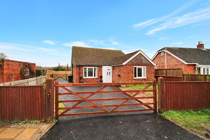 3 Bedroom Detached Bungalow For Sale In Lower Road, Woodchurch, TN26