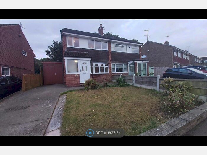 3 Bedroom Semi-Detached House To Rent In Swigert Close, Nottingham, NG6