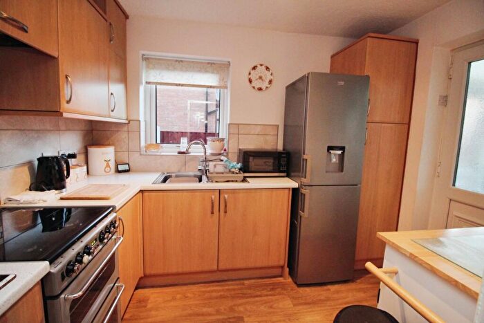 2 Bedroom Bungalow For Sale In Barlow Fold Road, Reddish, Stockport, Greater Manchester, SK5